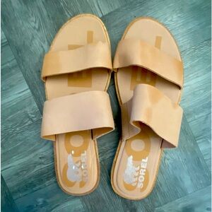 Sorel tan Sandals
